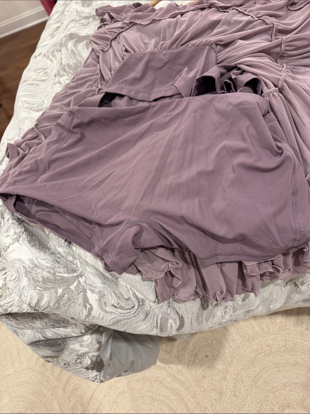 HALARA Mauve Tiered Crisscross dress with built in shorts - Picture 4 of 5